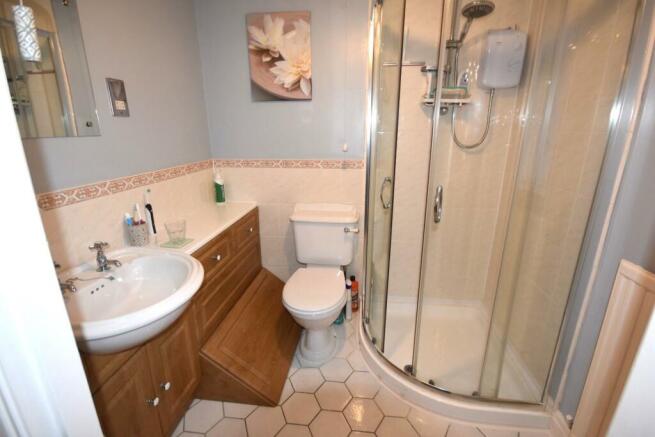 EN SUITE