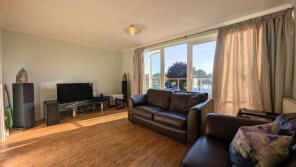 7, Wickham Place, Kingswood, Basildon SS16 5UN