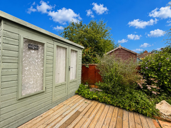 3 bed House to rent Image 12