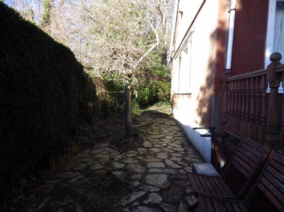 Photo 14
