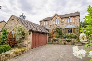 Moor Edge House, Low Moor Lane, Woolley, Wakefield WF4 2LJ