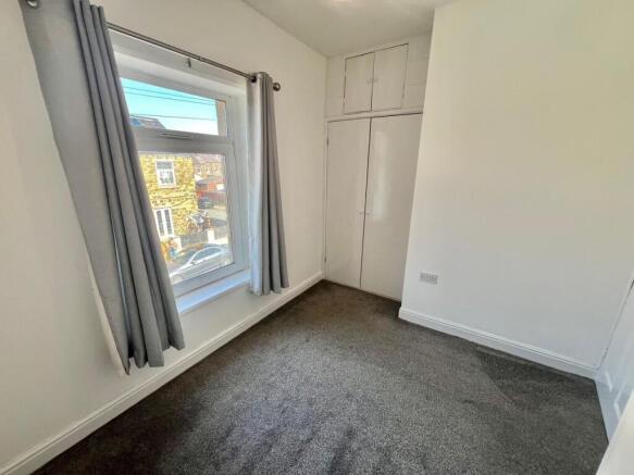 2 bed Terraced for sale Image 9