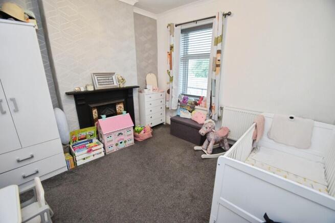 4 bed Terraced for sale Image 7