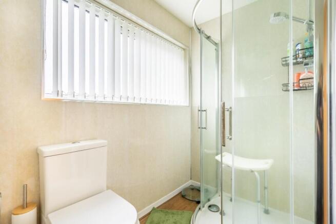 3 bed Town House for sale Image 11