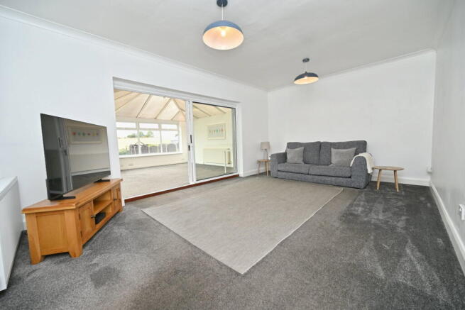 4 bed Detached for sale Image 6