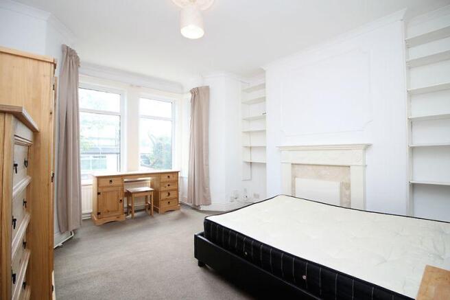 Lounge/Bedroom...