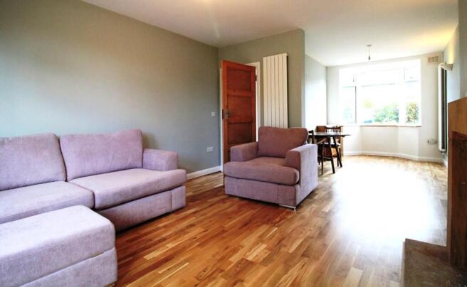 Lounge 1