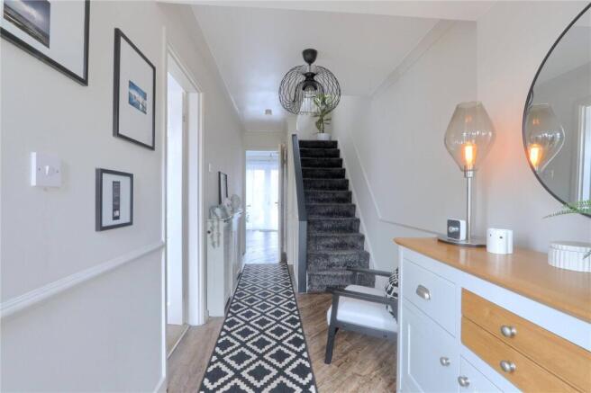 3 bed Semi-Detached for sale Image 12