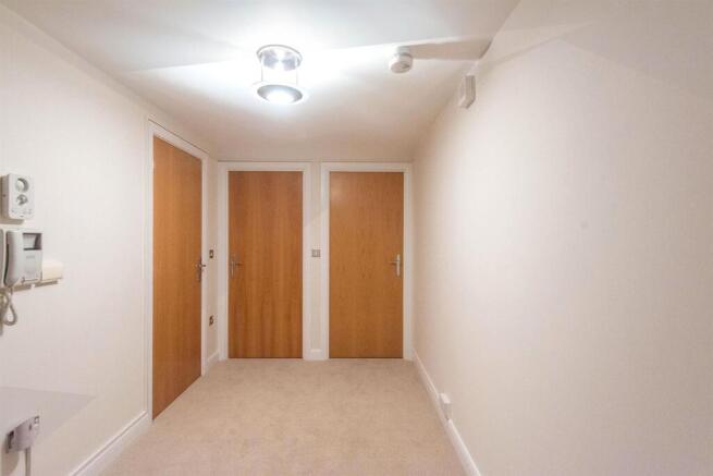 1 Weetwood Grdns Spncrs 16.jpg