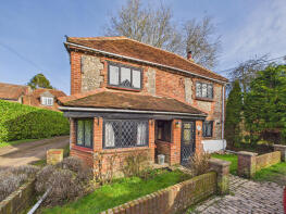 Crown Cottage, Bowling Green, High Wycombe HP14 3TL