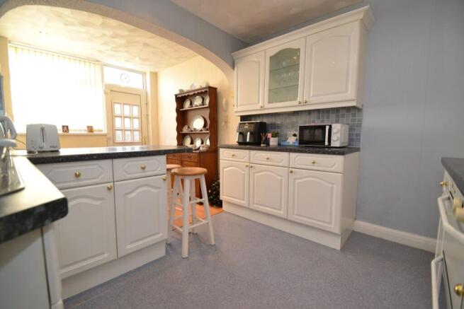 2 bed Terraced for sale Image 6