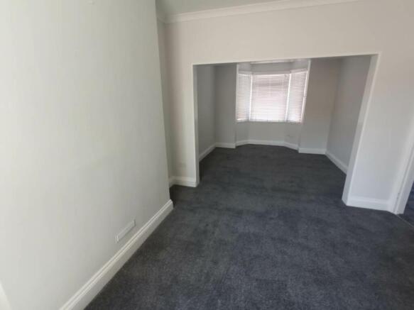 Lounge Dining Room i