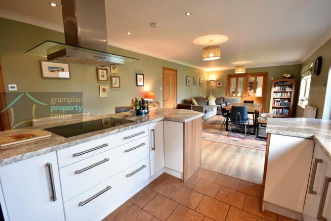 kitchen 4.JPG