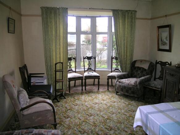 SITTING ROOM