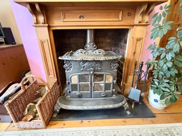 Feature Wood Burning Stove