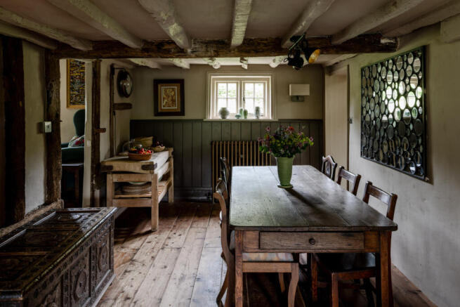 286945 - INIGO_FRENCH COURT FARMHOUSE-104.jpg