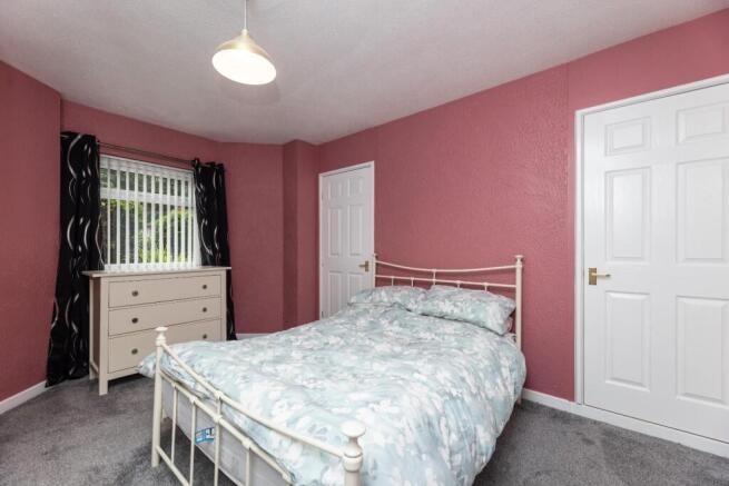 1 bed Apartment for sale Image 12