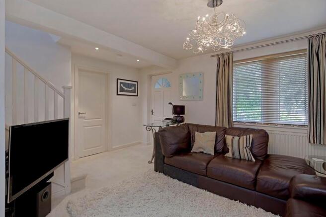 4 bed Detached for sale Image 7