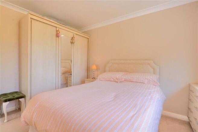 2 bed Bungalow for sale Image 8