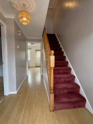 3 bed Semi-Detached for sale Image 12