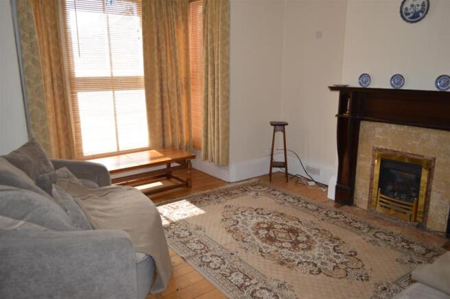 SITTING ROOM