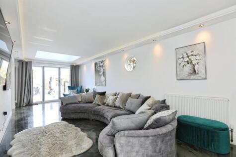 Eastbourne Road, Blindley Heath, LINGFIELD