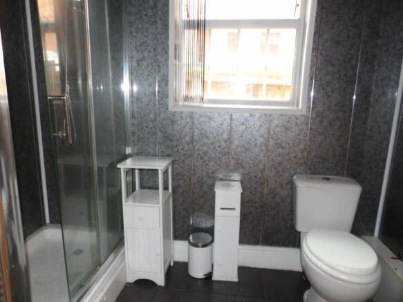 Ground Floor Bathroo