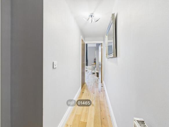 1 bed Apartment to rent Image 5