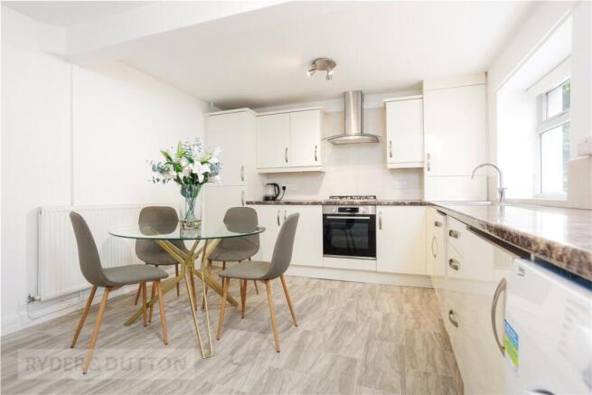 2 bed Terraced for sale Image 5