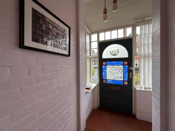 4 bed Terraced to rent Image 12
