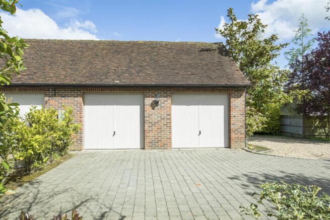 house. estate agency