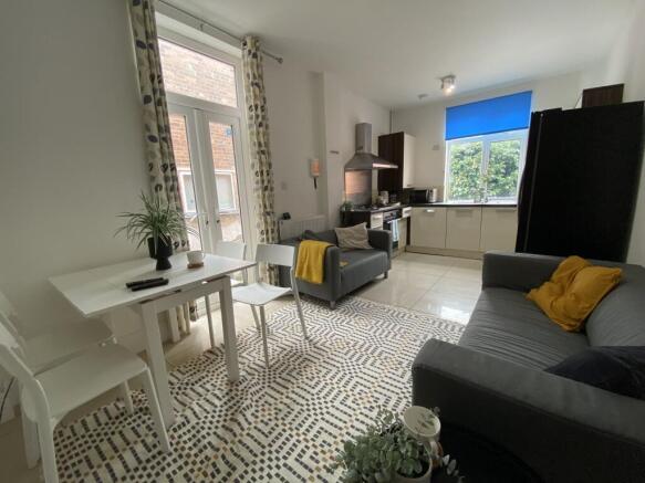 Living Room / Diner