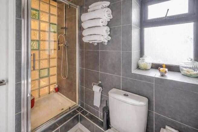 2 bed Semi-Detached for sale Image 9