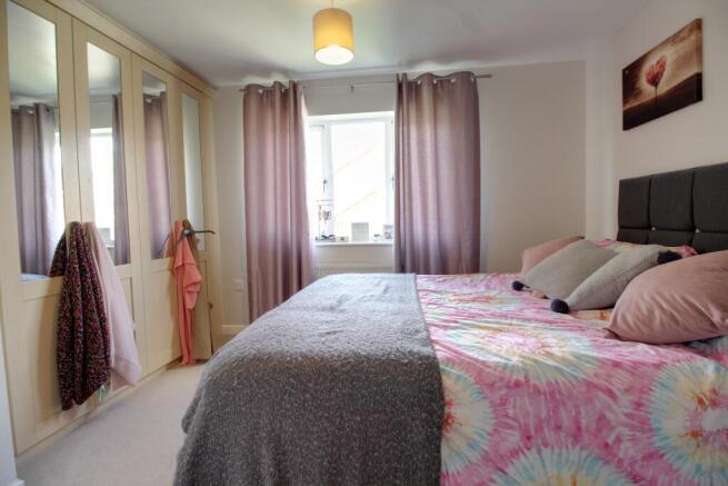 House in Fareham, Whiteley - View 4