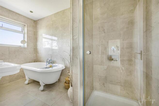 Family bathroom