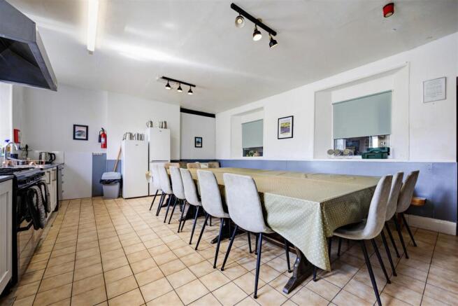 Kitchen_03.jpg