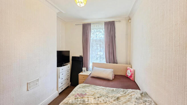 2 bed Terraced for sale Image 10