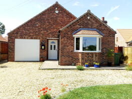 Bungalow Adj Crosshill Farm, Carrhouse Road, Carrhouse, Doncaster DN9 1PR