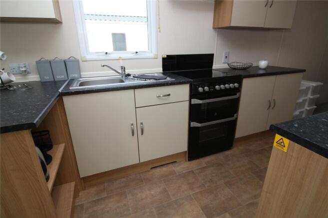 Chewton Sounds, Naish Estate, New Milton, Hampshire, BH25 photo 5