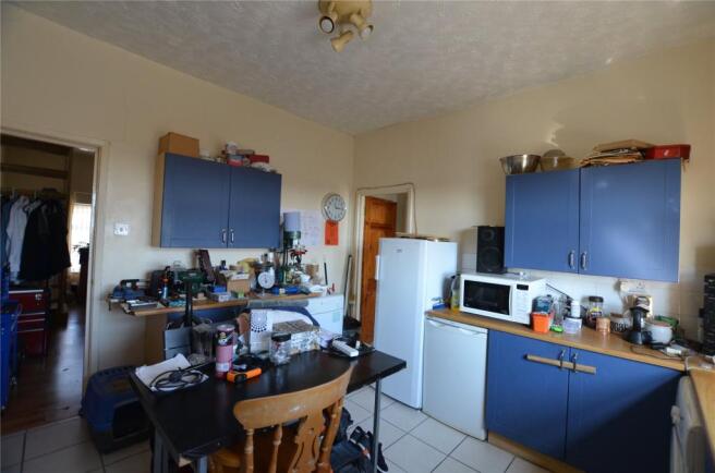 Flat 3 Kitchen