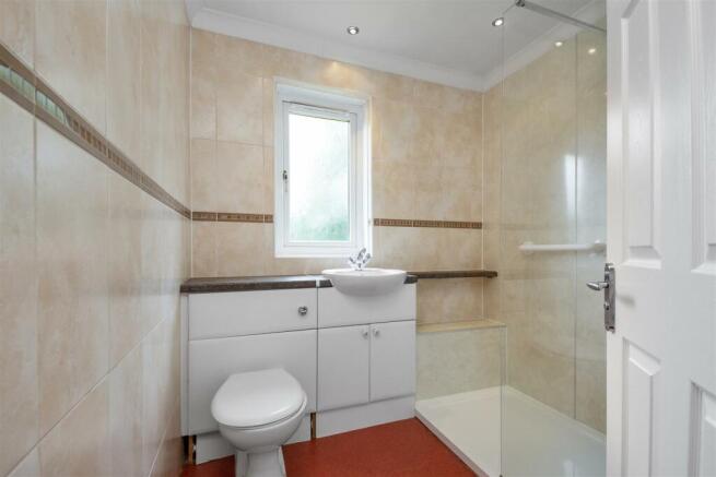 26 Linburn Grove 11.jpg