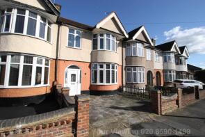 53, Meadway, Seven Kings, Ilford IG3 9BH