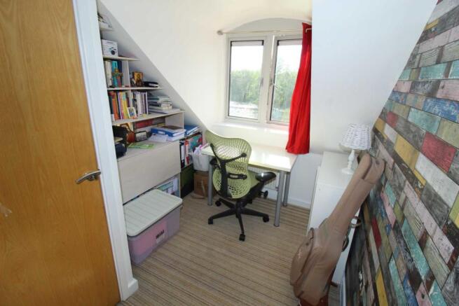 Photo 21