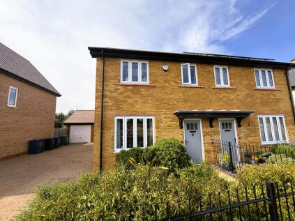Longhall Road, St. Neots, PE19