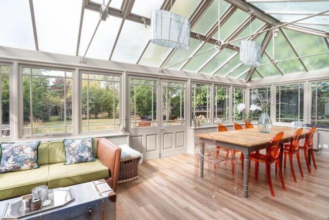 Conservatory/Diner