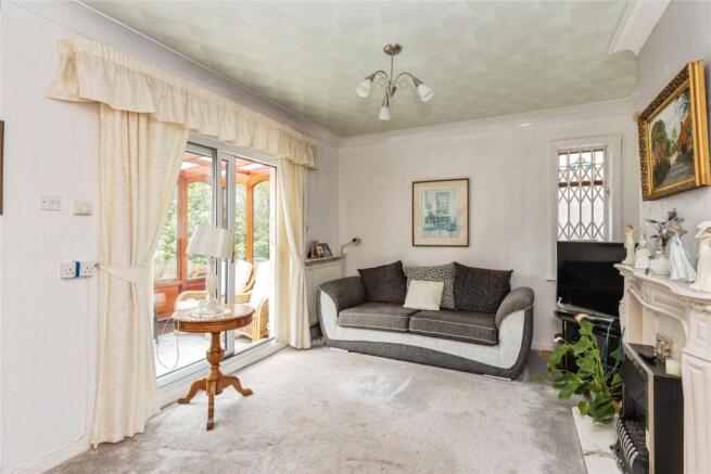 4 bed Bungalow for sale Image 8