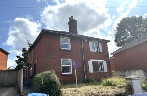 11, Sandhurst Road, Southampton SO15 2FN