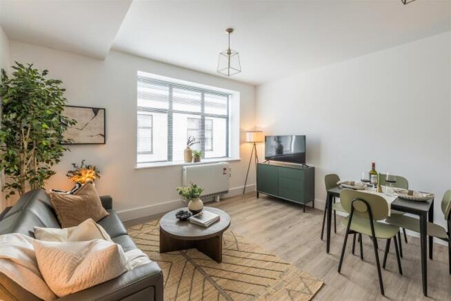 Gemini Show Flats Low Res-33.jpg