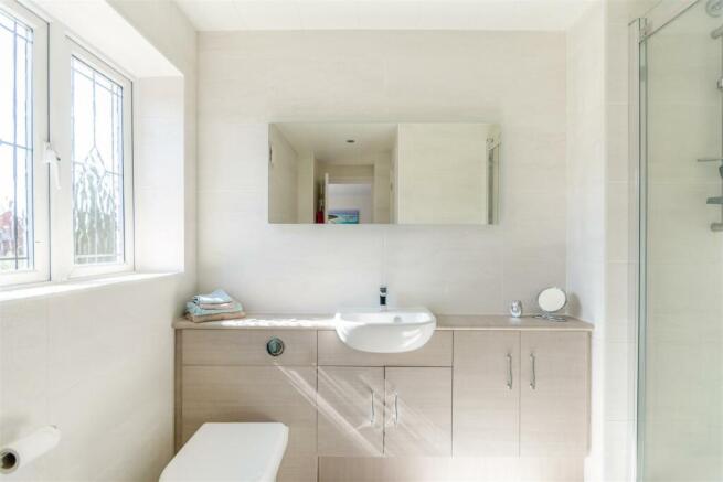 8547986-interior17.jpg