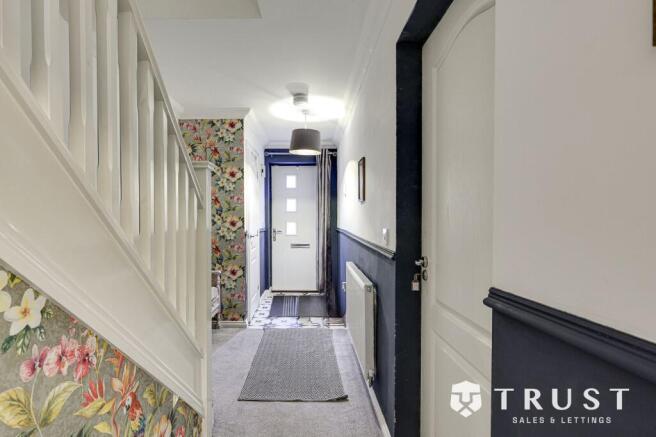 3 bed Terraced for sale Image 12